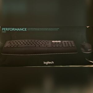 Logitech MK850 Black Keyboard and Mouse Combo